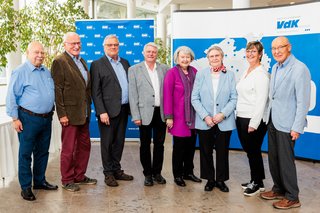 Gruppenfoto von einem Teil der ausgeschiedenen Vorstandsmitglieder.