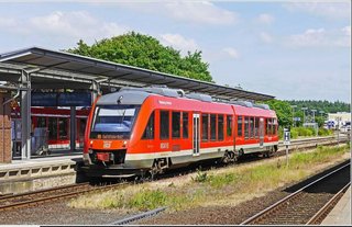 S-Bahn an einem NRW-Bahnhof