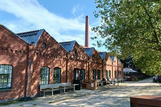 Blick auf das alte Ziegelgebäude der Textilfabrik in Bocholt.