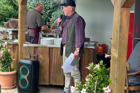 Vorsitzender Klaus Brandt bei der Begrüßung