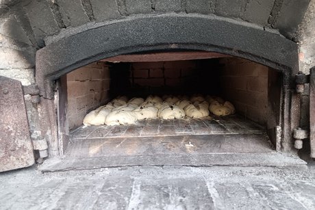 Brot im Ofen