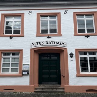 Kommern - altes Rathaus von 1851