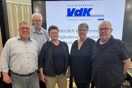 Ein Gruppenfoto vom Vorstand von links nach rechts: Martin Honderboom, Thomas K&ouml;nig, Anet Sander,Susanne Thiemann und Johannes Groneick