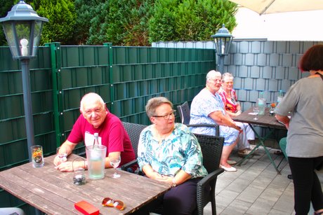 Wir konnten den Biergarten nutzen