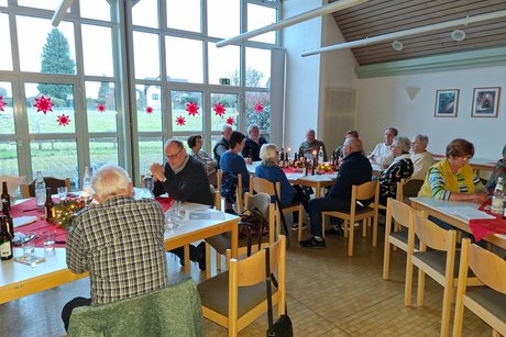 Teilnehmer einer Feier