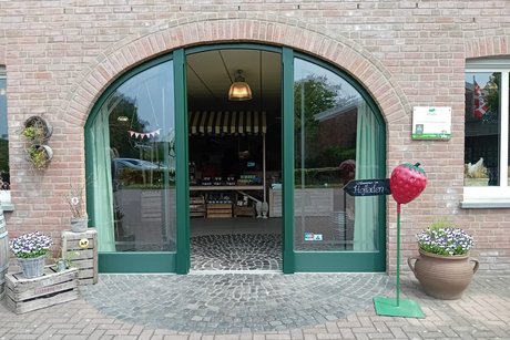 Eingang zum Hofladen Spargelhof "Juppis".