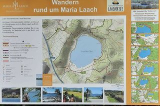 Abfotografierte Wanderkarte rund um Maria Laach