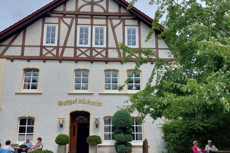 Der Gasthof Lüttkewitte in Westenholz mit einer schönen Fachwerkfassade