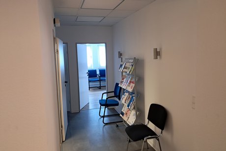 Wartebereich II B&uuml;ro Mittelstra&szlig;e 87