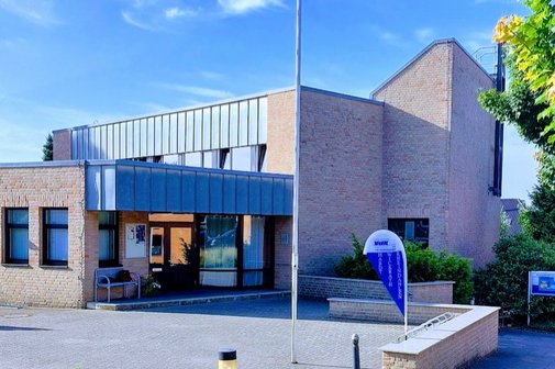 Eingangsbererich des Gemeindezentrums