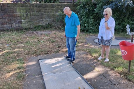 Impressionen vom Grillen und Minigolf