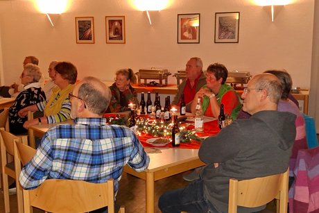 Teilnehmer einer Feier