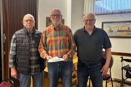 Ehrung f&uuml;r 15 j&auml;hrige VdK Zugeh&ouml;rigkeit