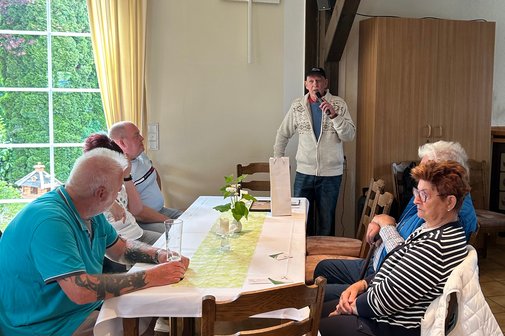 Begr&uuml;&szlig;ung durch Klaus Brandt