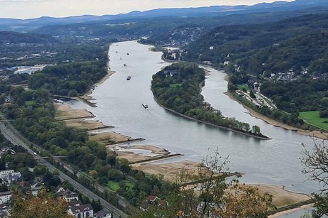 Blick vom Drachenfels ins Rheintal