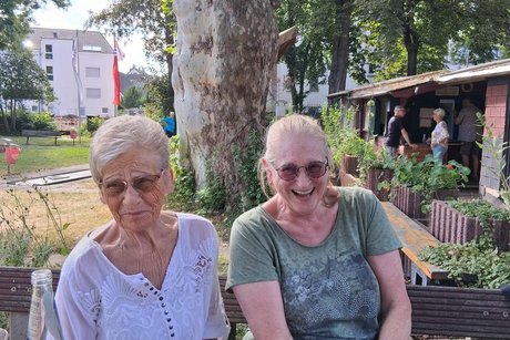 Impressionen vom Grillen und Minigolf