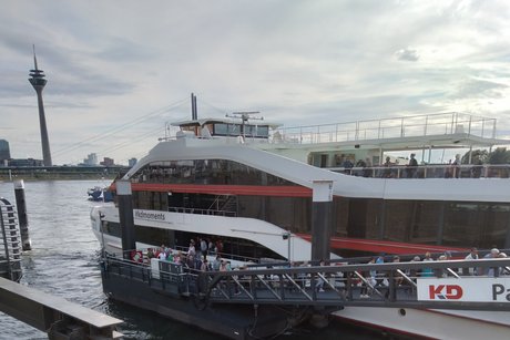 Das Schiff