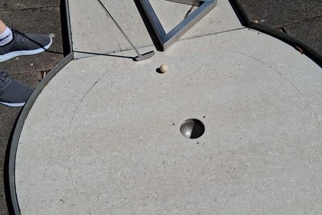 Impressionen vom Grillen und Minigolf