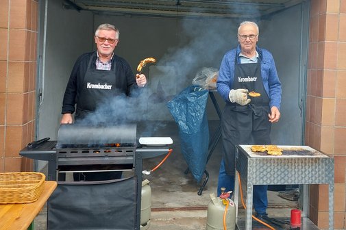 Die Grillmeister am Werk