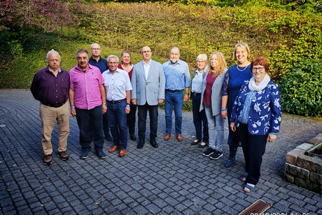 Neuer Vorstand Gruppenbild vom neuen Vorstand mit den Kassenprüfern