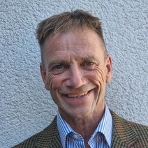 Vorsitzender Frank Ortner