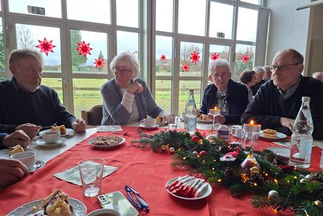 Teilnehmer einer Feier