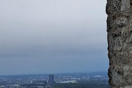 Blick vom Drachenfels ins Rheintal in Richtung Bonn