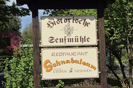 Schild an der Senfm&uuml;hle.