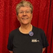 Angela Reuter.jpg