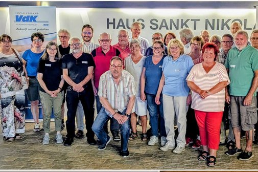 Mitglieder des Arbeitskreises mit Oberb&uuml;rgermeister S&ouml;ren Link