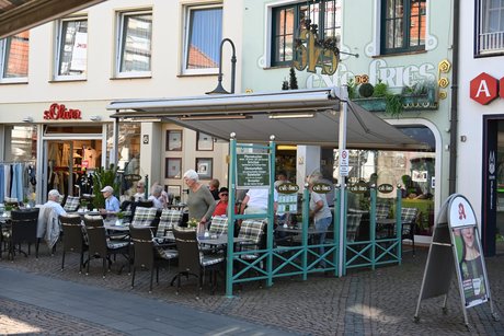Eis-Diele am Marktplatz in Xanten