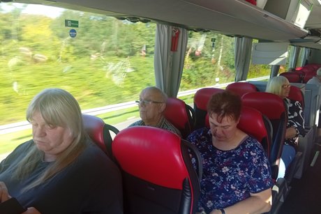 Im Bus zur Fahrt nach Solingen