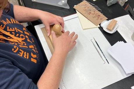 Fertigung der Weihnachtskarte Fertigung der Weihnachtskarte