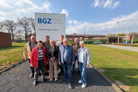 Mitglieder des VdK Ottenstein besuchen das BZA in Ahaus