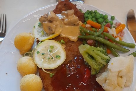 Schnitzel auf Teller