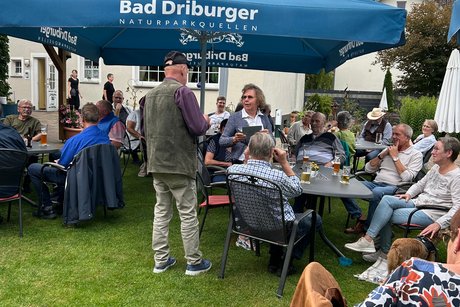 Gratulation eines Mitgliedes zum Geburtstag