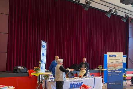 Hannelore, Theo und Hartmut am Stand