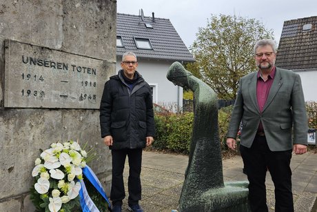 Pfarrer Ostermann und Herr Kerlin vom VdK