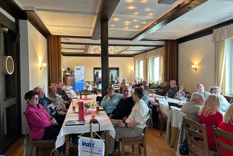 Auszug Versammlungsteilnehmer/-innen