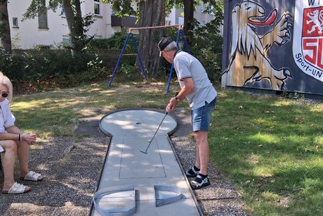 Impressionen vom Grillen und Minigolf
