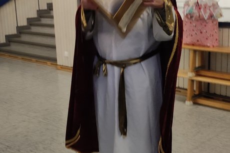Der Nikolaus war zu Gast und beschenkte die G&auml;ste
