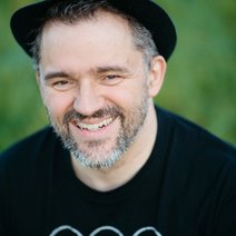 Das Foto zeigt Alexander Brand. Er ist Schriftführer im Ortsverband Rodenkirchen.