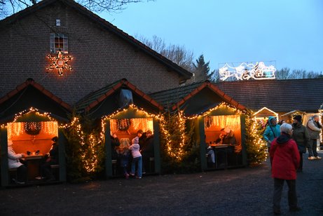 Stände zur Weihnachtszeit