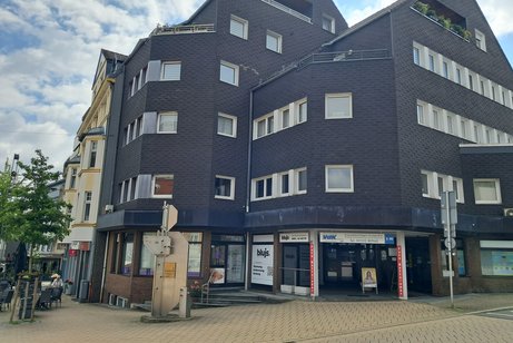Gesamtansicht vom B&uuml;rogeb&auml;ude Mittelstr. 87