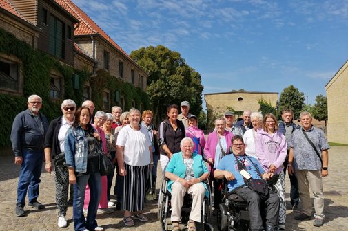 Abschluss nach informativen Rundgang bei strahlendem Sommerwetter