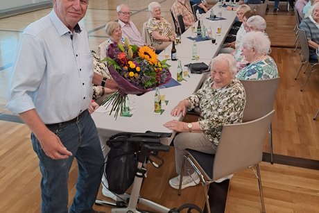 Verabschiedung von Gertrud D&ouml;pp als langj&auml;hriges Vorstandsmitglied.