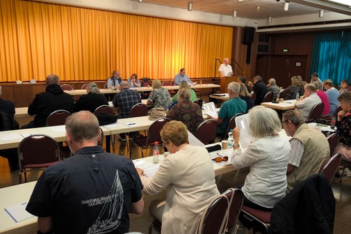 Verlesung des Kassenberichts durch Hans-Joachim Kraft