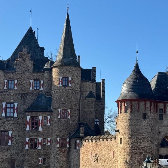 Burg Satzvey