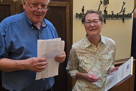 Renate Bach Stellvertretende Schriftführerin und langjährig in verschiedenen Funktionen aktiv, wurde für ihre Verlässlichkeit und ihren Einsatz ausgezeichnet.