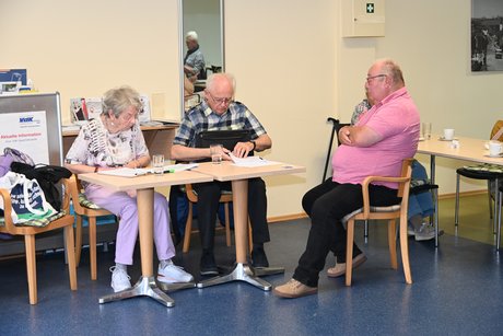 Vorstandsmitglieder beim Einlass